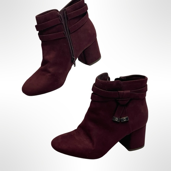 Kelly & Katie Shoes - Kelly & Katie Elegant Burgundy Ankle Boots size 9